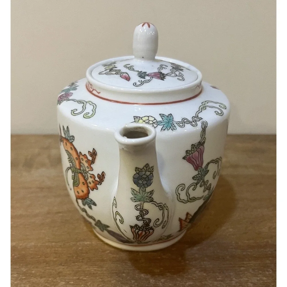 VTG Chinese Jingdezhen Style Porcelain Teapot Butterfly Floral Chinoiserie Asian
